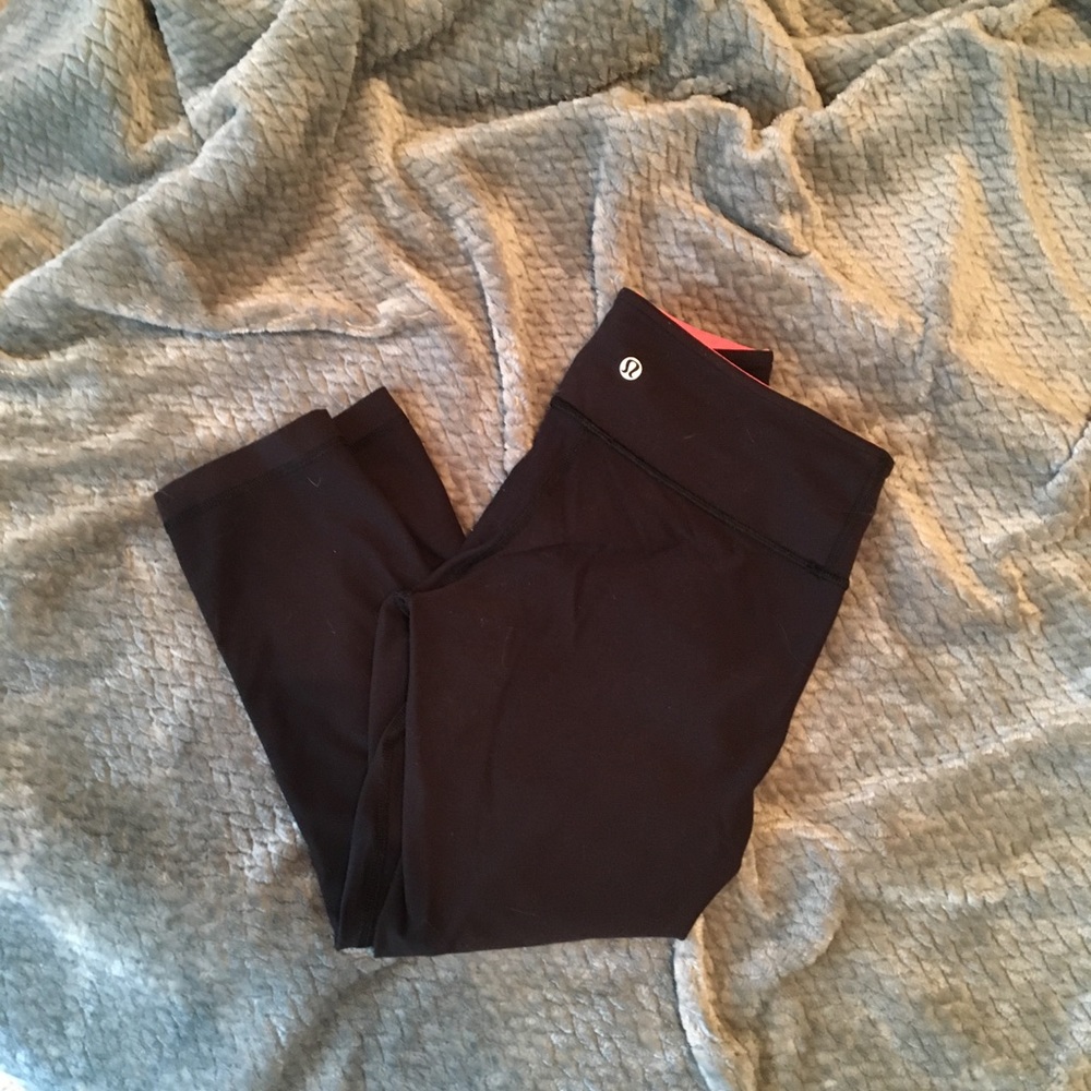 Lululemon reversible crop
